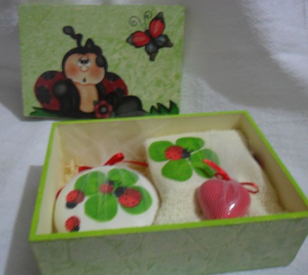 caixa joaninha